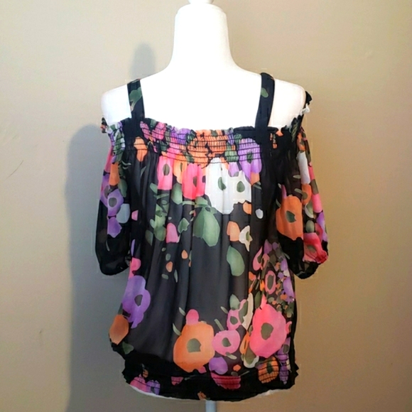 Forever 21 Blouse - Picture 2 of 2